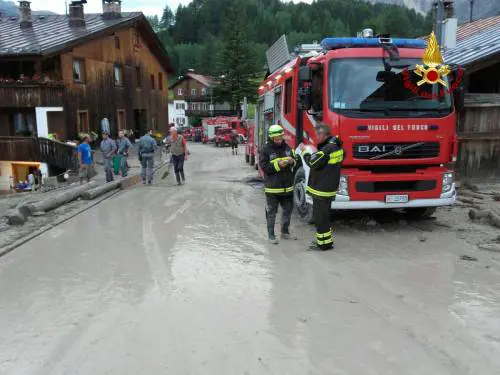 Bomba d'acqua a Cortina d'Ampezzo