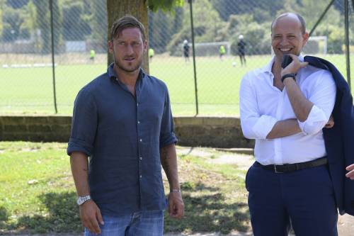 Francesco Totti e l'inizio della sua nuova vita da dirigente