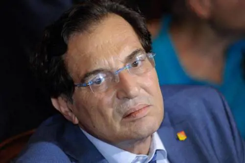 Emergenza rifiuti, Crocetta indagato per abuso d'ufficio