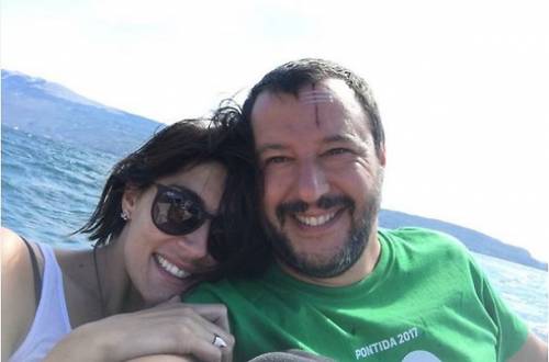 Elisa Isoardi si confessa: "Salvini? Mi manca la quotidianità con lui"