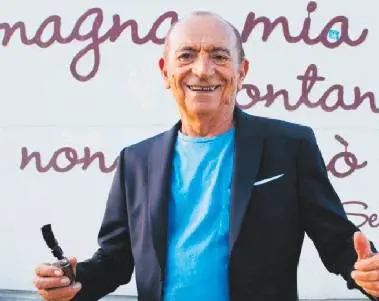 Casadei: "Il liscio è la mia religione. Me la sono inventata io"
