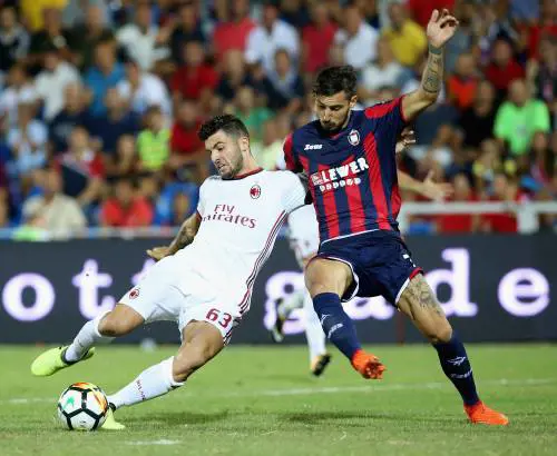 Il Milan ha il suo "Belottino" Cutrone stende il Crotone