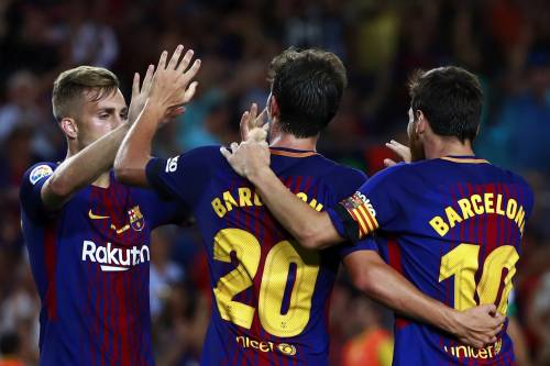 Il Camp Nou ricorda le vittime dell'attentato: "Siamo tutti Barcellona"