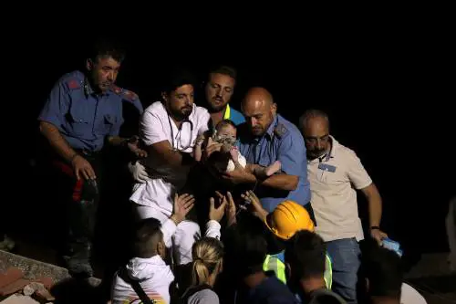 Terremoto Ischia, l'esperto: "7000 condoni chiesti in 30 anni"