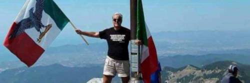 Bandiera di Salò, insegnante fascista denunciato da Enrico Rossi