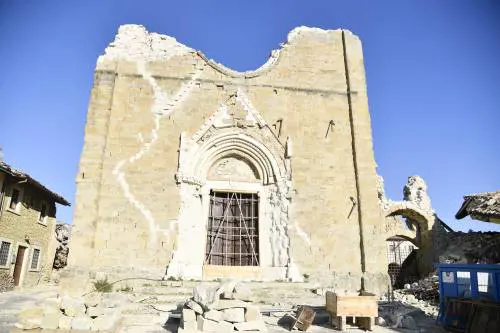 Il dopo terremoto non finisce mai: un anno dopo è ancora emergenza