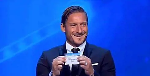 Champions League, Totti estrae il Barcellona contro la Juve e ride