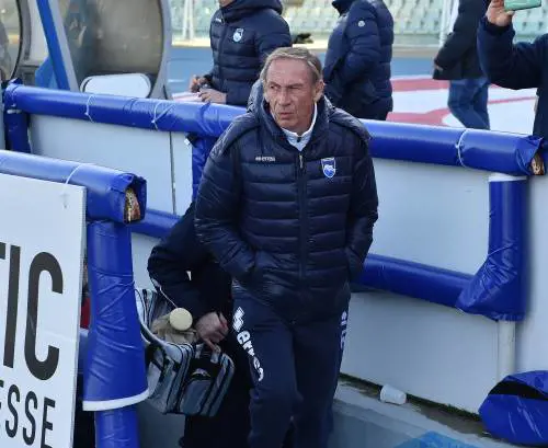 Nesta ne rifila sei a Zeman: festival del gol in Reggiana-Pescara di Coppa Italia