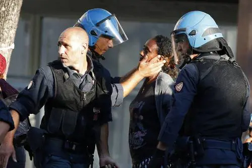 Che ipocrisia le patenti rosse di buonismo