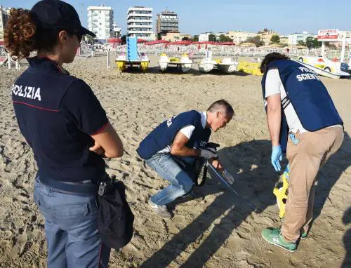 Rimini, il lavoratore della coop: "Alle donne lo stupro piace"