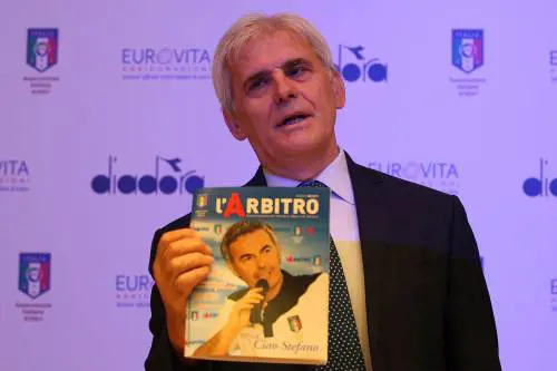 Nicchi, capo arbitri: "Moviola al Var? Siamo fuori di testa"