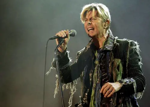 Taylor Swift fa il botto: David Bowie vale un miliardo