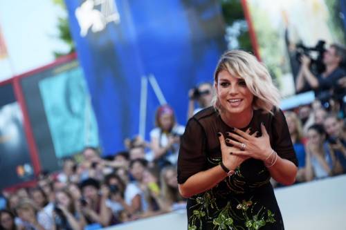 Emma Marrone affascinante a Venezia