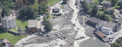 Svizzera, frana in Val Bondasca: abitanti evacuati