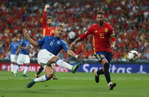 Spagna da mondiale. L'Italia piccola e umiliata è rimandata a novembre