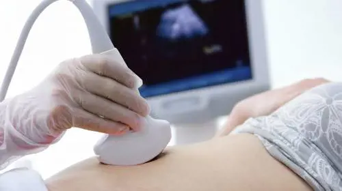 Portogallo, bimbo nasce senza volto: denunciato e sospeso il medico