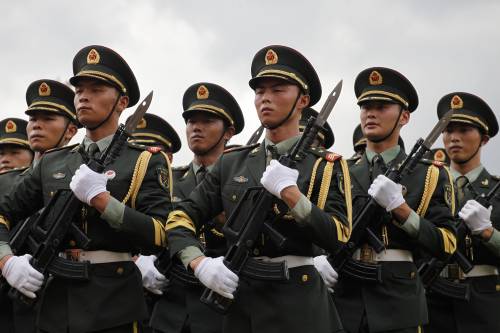La Cina agli Usa: "Non avete autorità assoluta sul mondo"