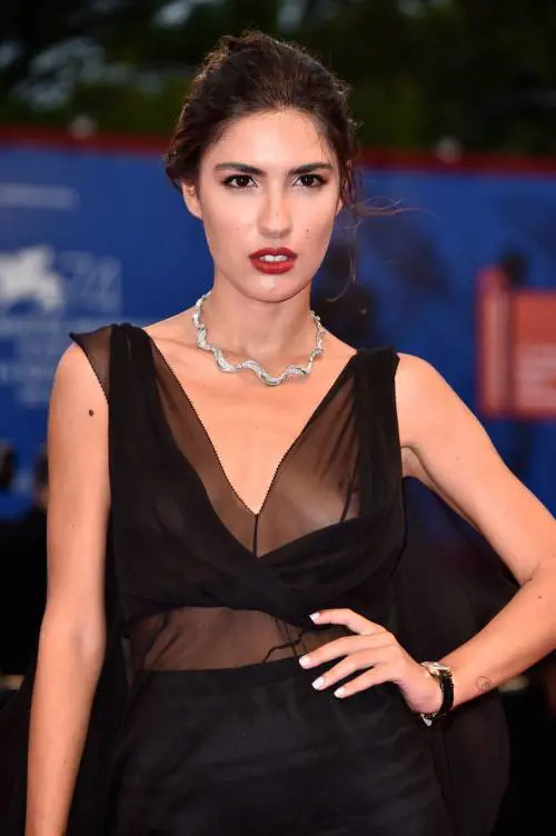 Venezia, incidente hot per la fashion blogger Patricia Manfield
