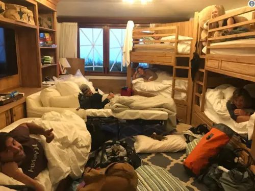 L'uragano Irma non risparmia nessuno: colpita anche l'isola di Richard Branson