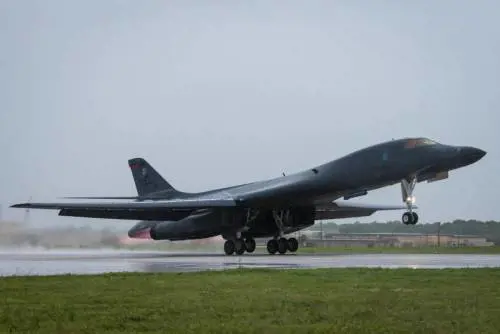 I piani dell'Air Force per la prima cannoniera stealth