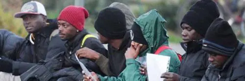 Piano migranti, i sindaci: "Prima aiuti agli italiani"