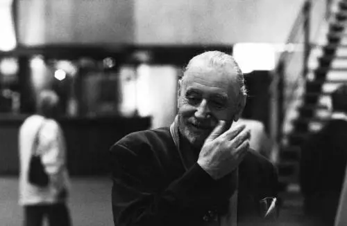 Viaggio nel pianeta  del poeta ribelle che ha sfidato il design