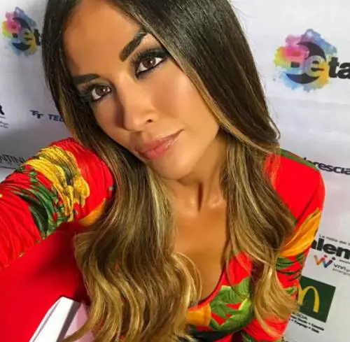 Giorgia Palmas: "Con Brumotti finita già un anno fa. Ma non possiamo rimanere amici"
