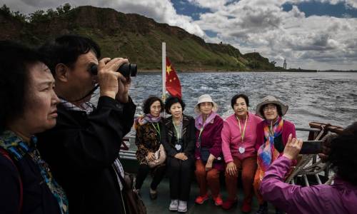 Dalla Cina alla Corea del Nord per vedere come vivono i vicini poveri