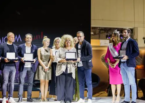 the Micam premia i buyer