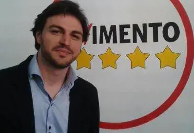 Processi e voltagabbana. Altre quattro figuracce per la banda Di Maio