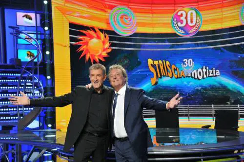 Greggio e Iacchetti raccontano i 30 anni di "Striscia la Notizia"