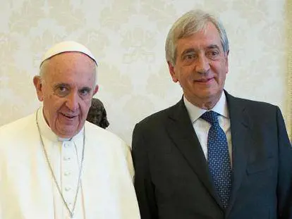 Vatileaks, il giallo del contabile silurato. "Io minacciato". La replica: "Era una spia"