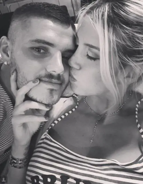 Ora Icardi e Wanda Nara fanno pace con l'ex Lopez