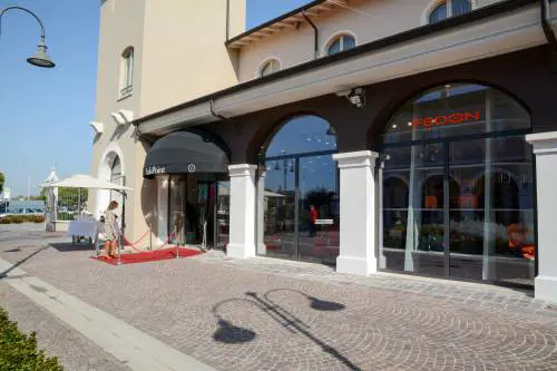 Mantova Outlet Vilage, inaugurato il nuovo infopoint