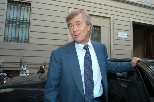 Bolloré racconta Canal Plus al cda di Tim
