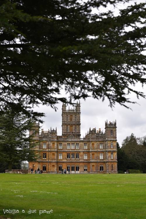 Dove si trova Downton Abbey: da Londra a Highclere Castle, nell’Hampshire