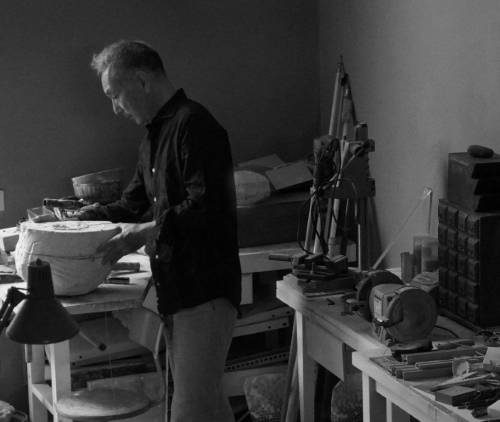 Kyoji Nagatani in mostra a Milano: racconta il mondo e la storia, il tempo e la vita