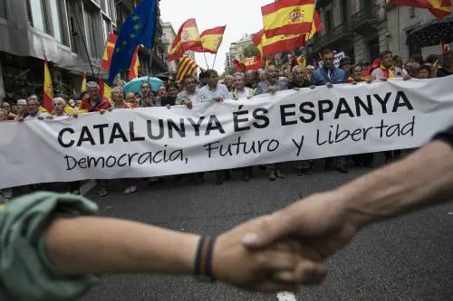 Spagna (e Catalogna) in piazza per il No