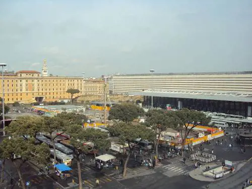 Roma, rissa tra tassisti alla stazione Termini