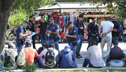 Sardone: troppe borse di lavoro agli stranieri