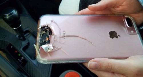 "A Las Vegas mi ha salvata l'iPhone. Ha deviato la pallottola"