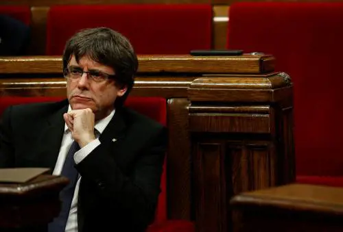 Catalogna, l'ora della verità: patria (spagnola) o "muerte"