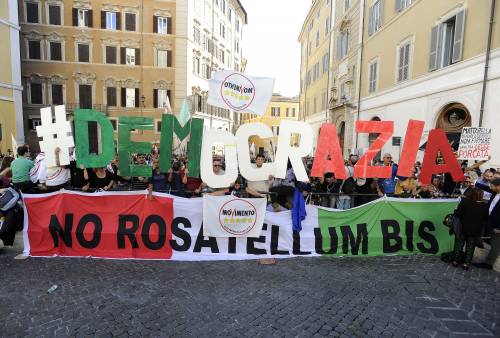 Quella piazza dei nominati che difende le preferenze