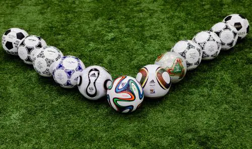 Il pallone al cinema? Il guaio è la tv