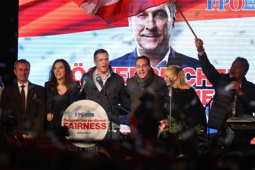 L'FPÖ austriaco invita Salvini: "Macché Maiorca, vieni da noi"