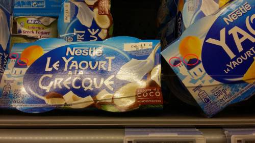 Nestlè cancella le croci dalle confezioni di yogurt