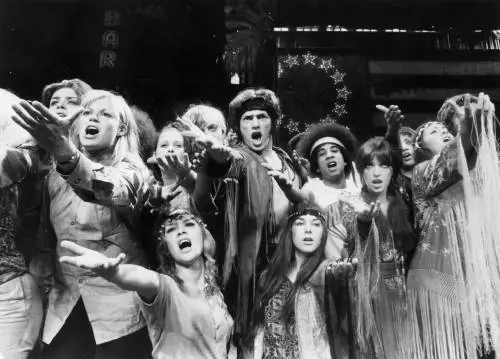 Gli hippie del musical compiono 50 anni Ma non li portano bene