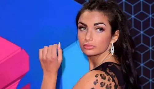 Elettra Lamborghini racconta il malore: “Pensavo di morire”