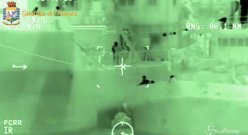 Gasolio libico rubato dall'Isis e rivenduto in Italia: 6 arresti a Catania