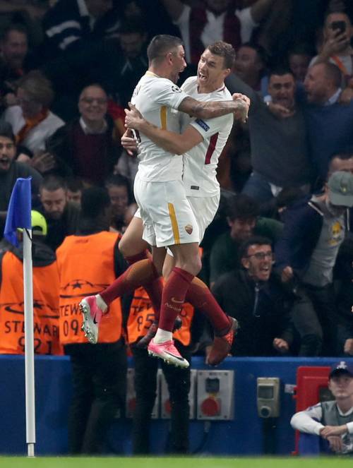 La Roma spaventa il Chelsea di Conte: finisce 3-3 a Stamford Bridge